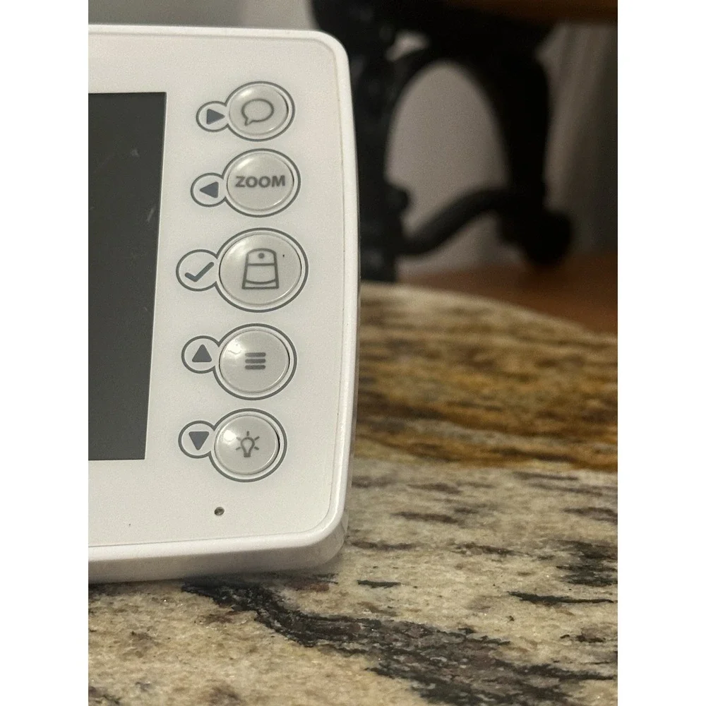 Summer Explore Digital Voice & Picture Baby Monitor w/ Camera Zoom, White